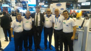 The Grupo IPB team on our booth's inauguration with Hugo Repsold Júnior, Petrobras's Corporate Business Executive Director.